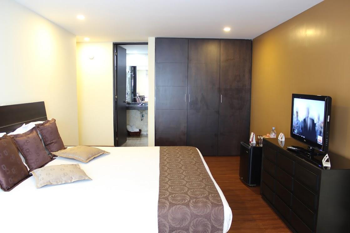 Hotel Santa Barbara Real Богота Екстериор снимка