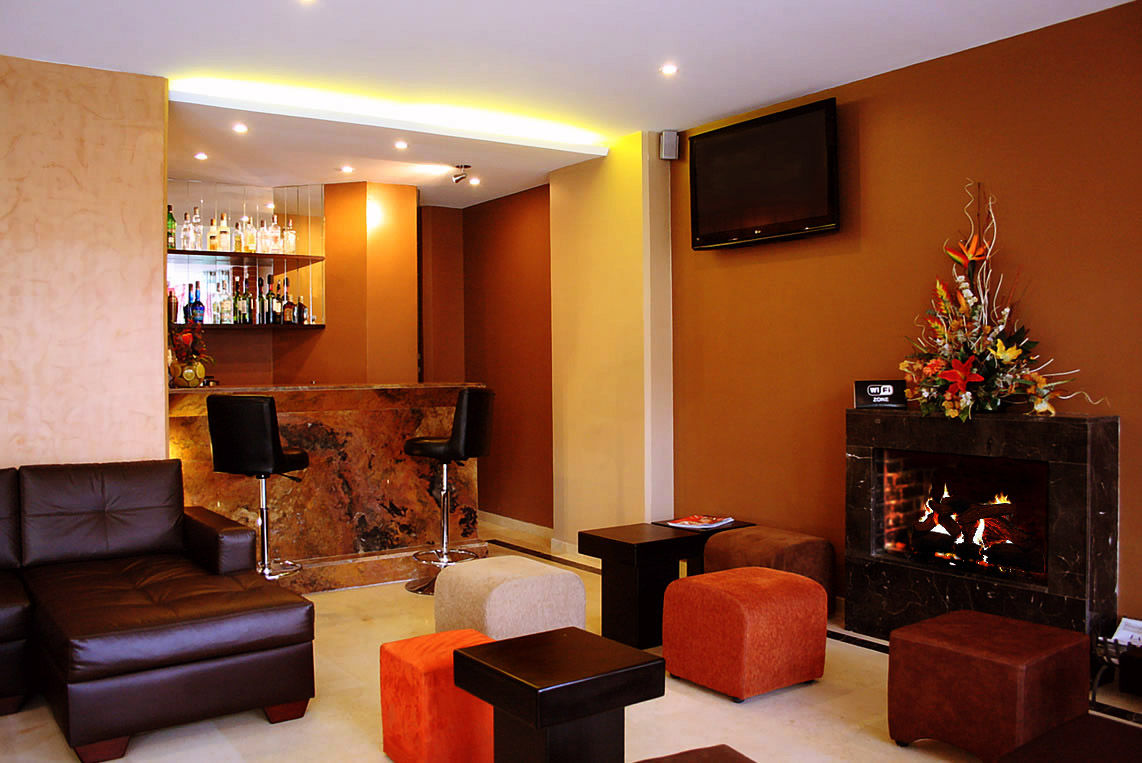Hotel Santa Barbara Real Богота Екстериор снимка